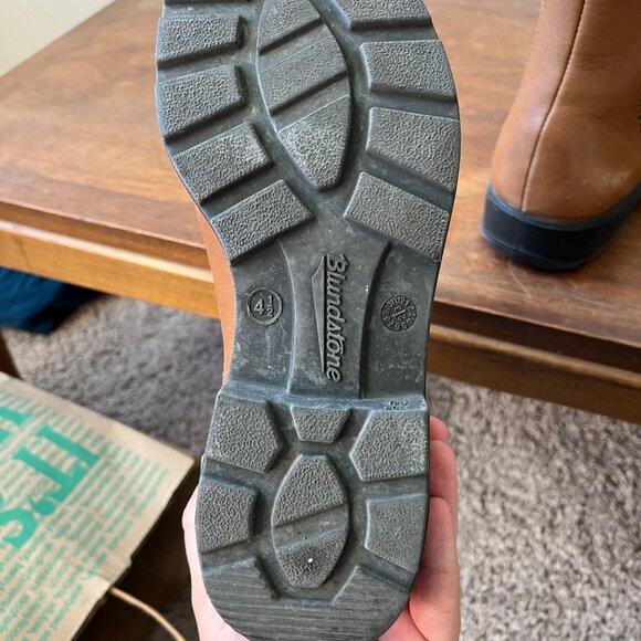 Blundstone Chelsea Boots - Picture 6 of 6